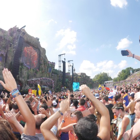 Fiskal Policy's summer playlist